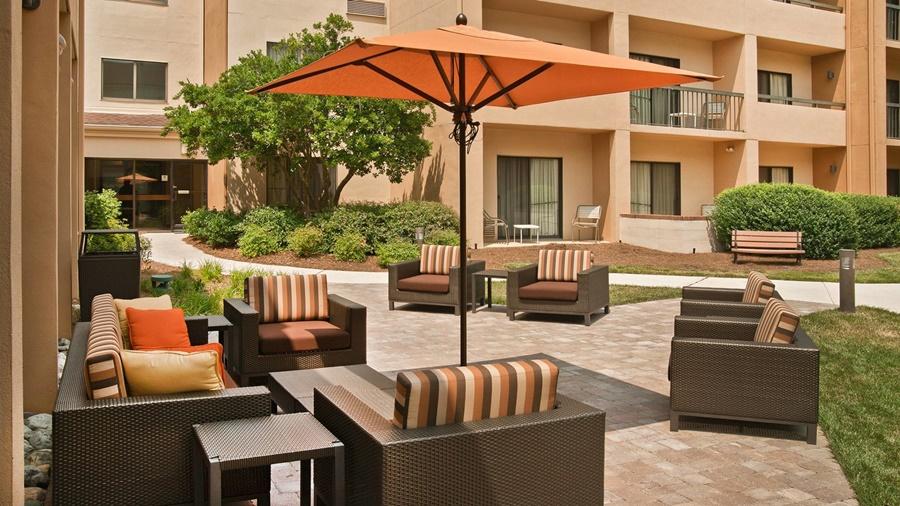 Hotel Courtyard Charlotte Southpark Exterior foto